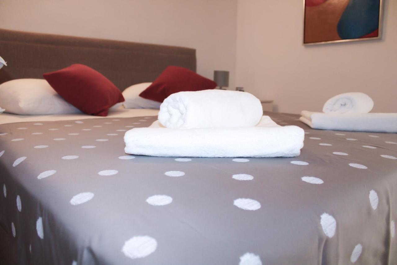 Appartement Penthouse Altus à Baška Voda Extérieur photo