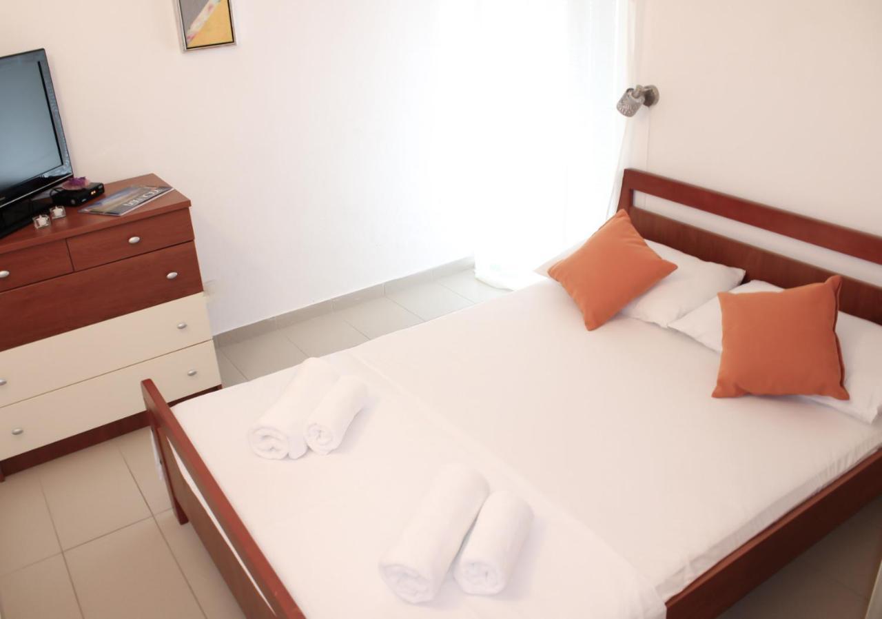 Appartement Penthouse Altus à Baška Voda Extérieur photo