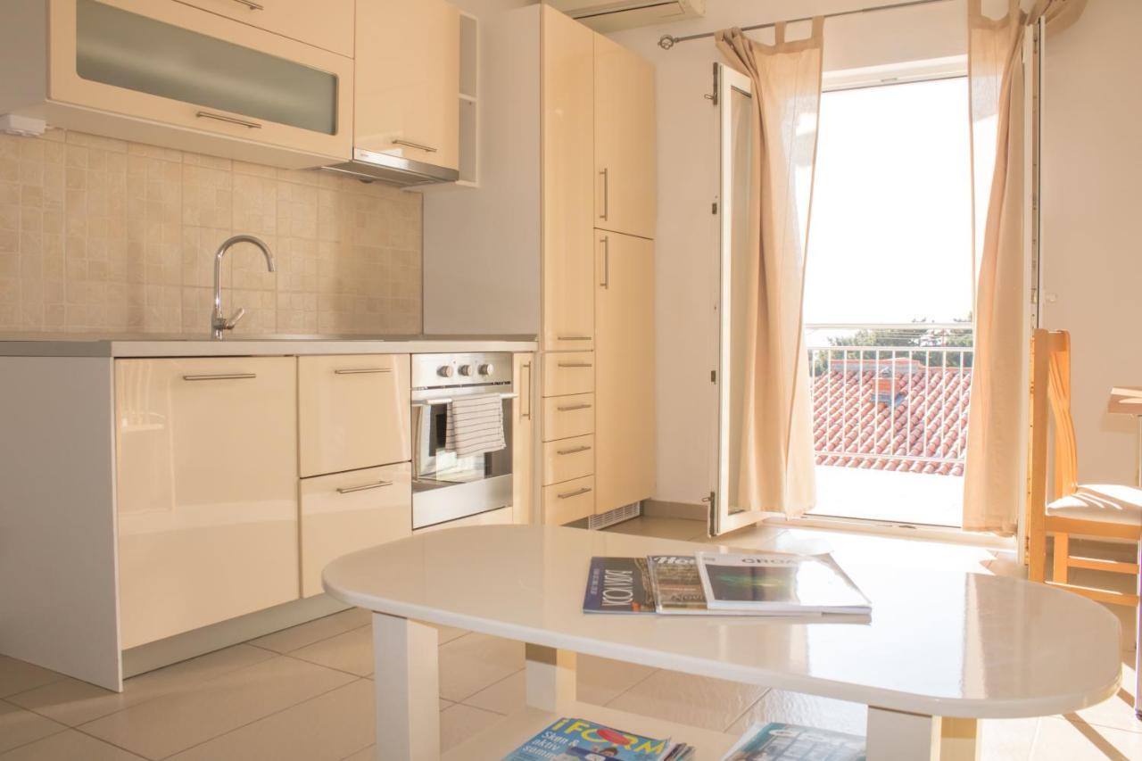 Appartement Penthouse Altus à Baška Voda Extérieur photo